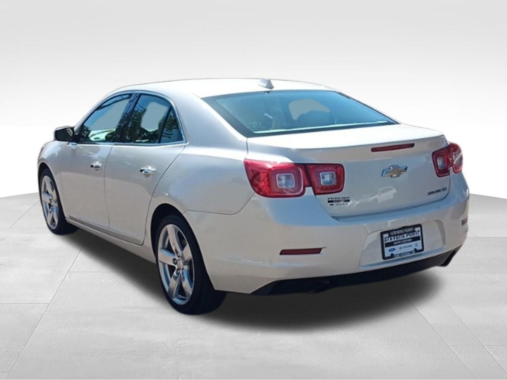 2013 Chevrolet Malibu — detail view